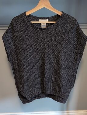 Parkhurst Charcoal Short-Sleeve Crewneck Sweater